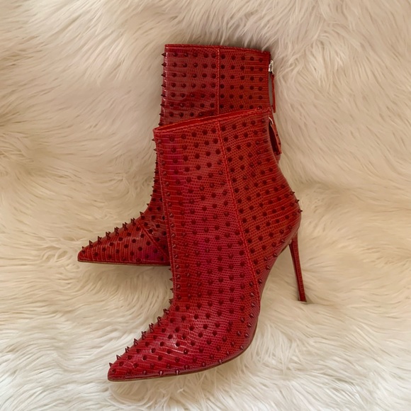 New! STEVE MADDEN Via-S Spike Ankle Zipper Booties - Picture 8 of 14